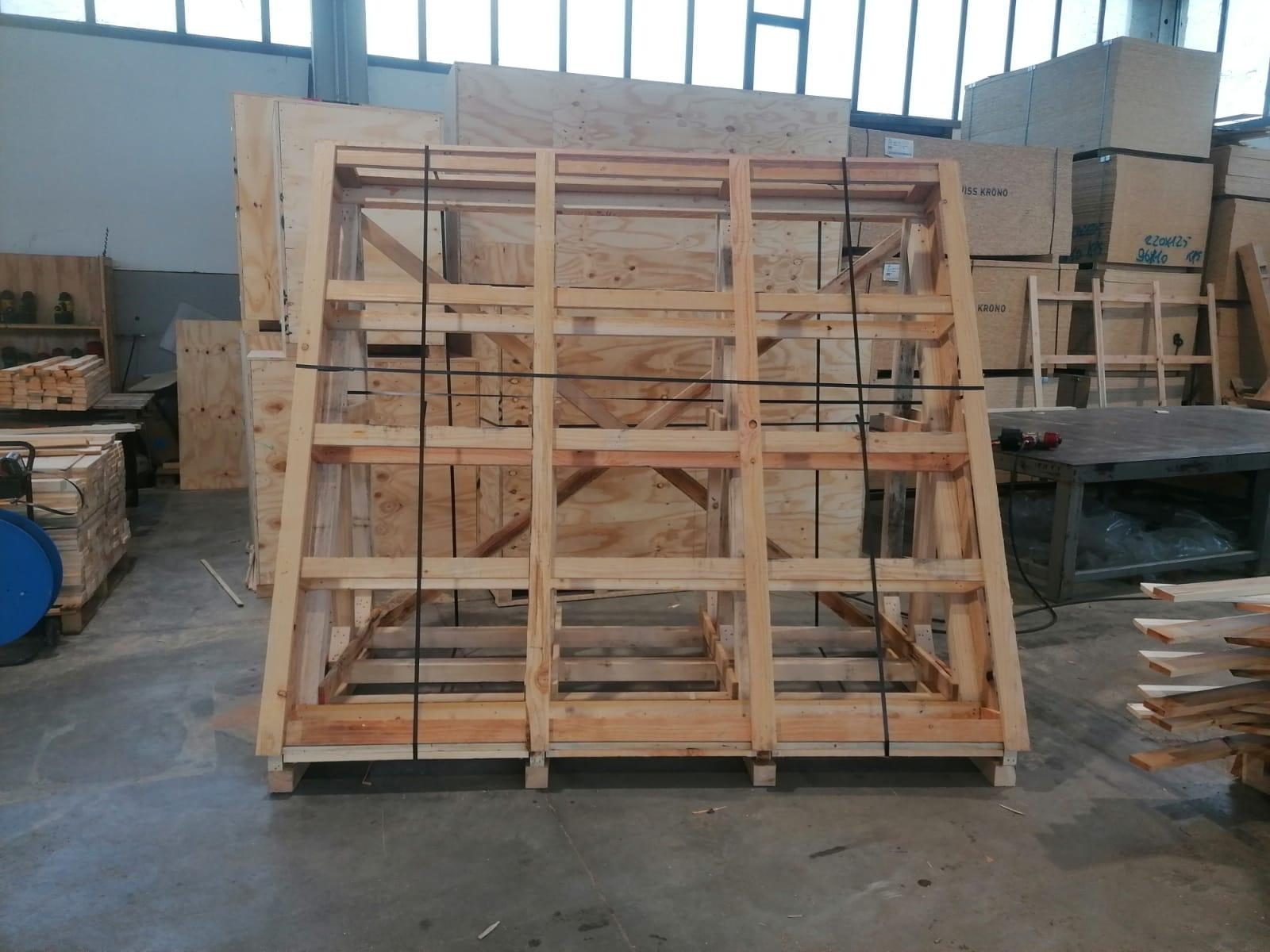 Gabbia in legno su misura per macchinari industriali