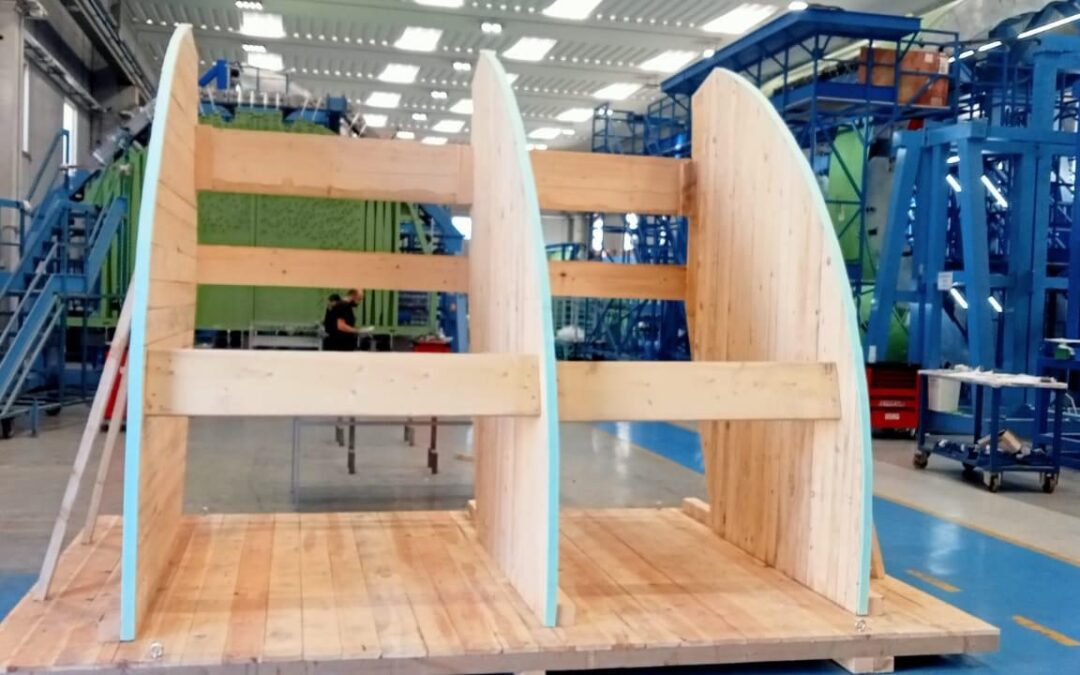 Struttura in legno su misura per un componente aeronautico